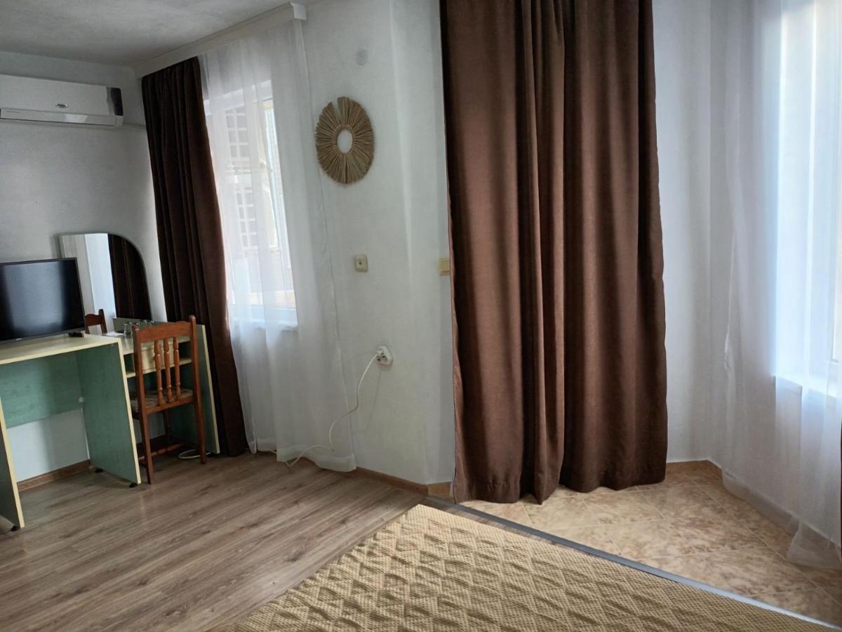 Guest House Alkor 오브조르 외부 사진